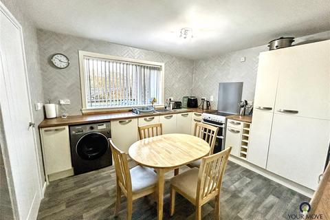3 bedroom semi-detached house to rent, Burgage Drive, Highland IV19