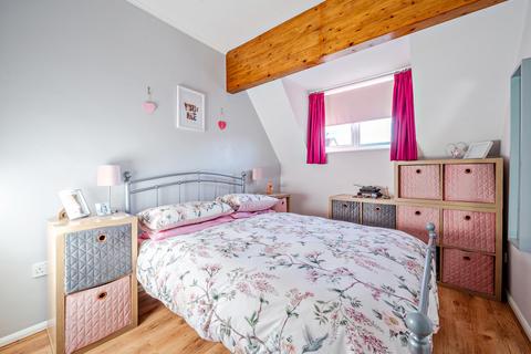 undefined, Middlehay Court, Cheltenham GL52