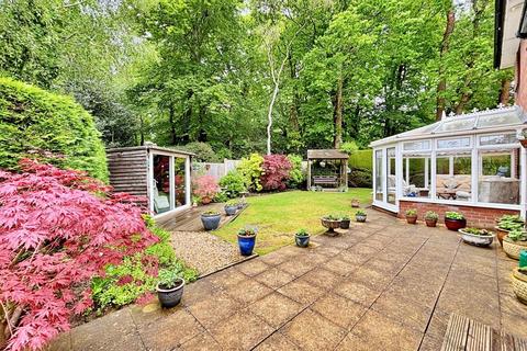 4 bedroom detached house for sale, Stonecrop Close, Broadstone BH18