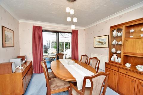 4 bedroom detached house for sale, Stonecrop Close, Broadstone BH18