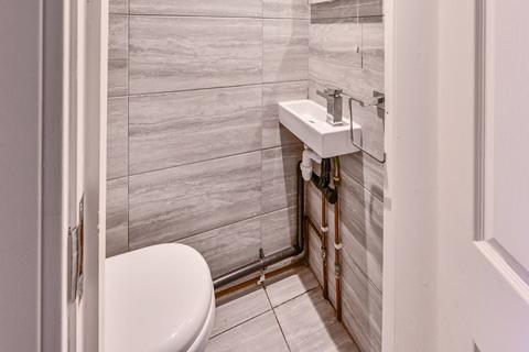 3 bedroom terraced house to rent, Clinton Road, N15, Harringay, London, N15