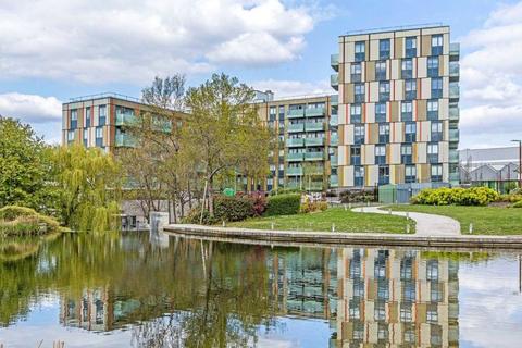 3 bedroom apartment to rent, Lakeside Drive, Park Royal, London, NW10