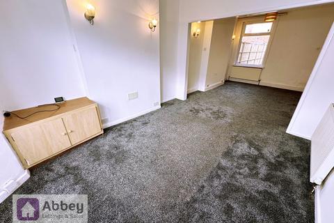 3 bedroom terraced house to rent, Beaconsfield Road, Leicester, LE3