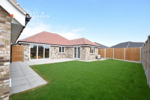3 bedroom detached bungalow for sale, Plot 27 (27) Bloomfield Road, Little Clacton