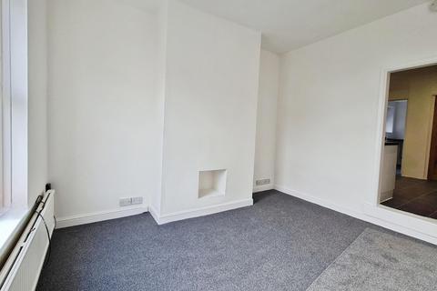 2 bedroom terraced house to rent, Grattan Street, Rotherham, S61