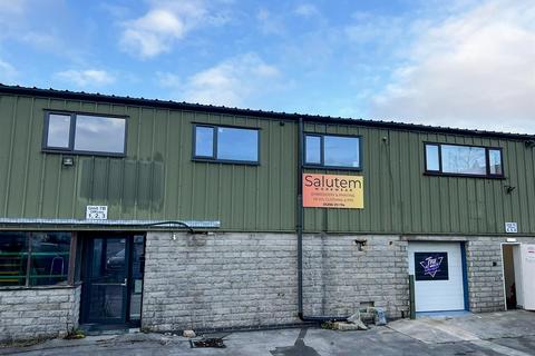 Property to rent - Staden Lane, Harpur Hill, Buxton