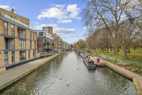 undefined, Gunmakers Lane, Victoria Park E3