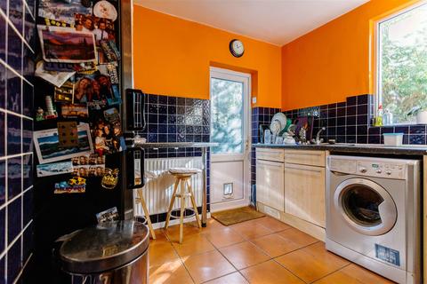 1 bedroom flat to rent, Beatrice Road, Finsbury Park