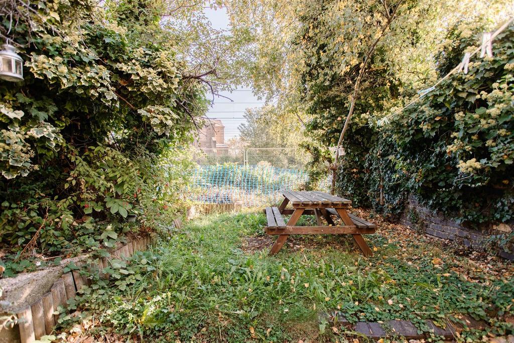 OO beatrice road davies davies 35.jpg