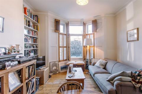 1 bedroom flat to rent, Beatrice Road, Finsbury Park