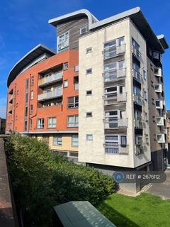 2 bedroom flat to rent, Benalder Street, Glasgow, G11