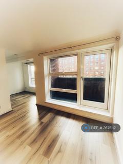2 bedroom flat to rent, Benalder Street, Glasgow, G11