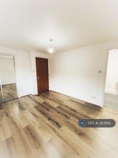 2 bedroom flat to rent, Benalder Street, Glasgow, G11