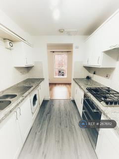 2 bedroom flat to rent, Benalder Street, Glasgow, G11