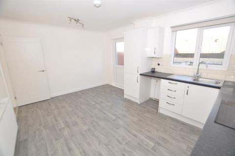 2 bedroom house to rent, Cae Gwyrdd, St. Clears, Carmarthen