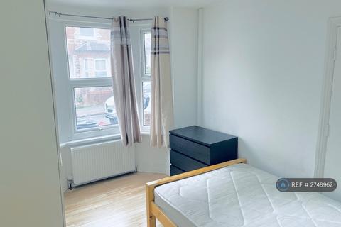 undefined, Henry Street, Reading, RG1