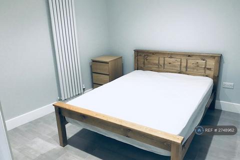 2 bedroom flat to rent, Henry Street, Reading, RG1