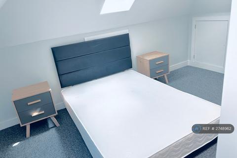 2 bedroom flat to rent, Henry Street, Reading, RG1