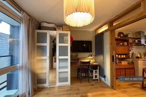 1 bedroom flat to rent, Glanville Road, London, SW2