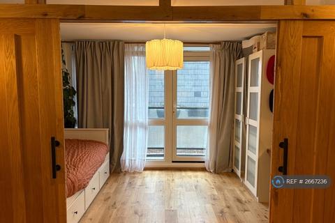 1 bedroom flat to rent, Glanville Road, London, SW2