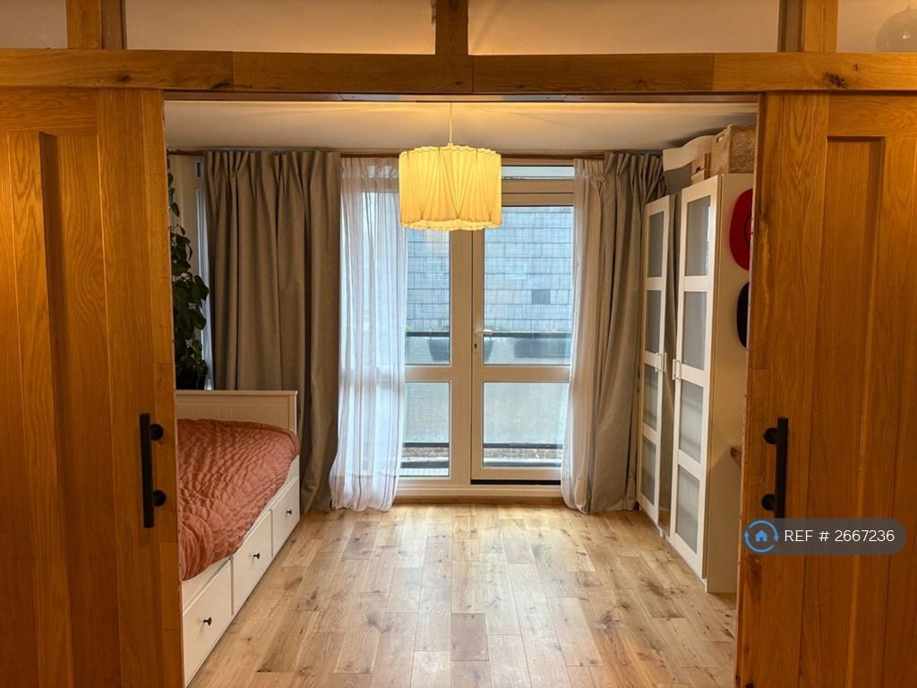 Sliding Doors