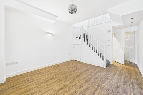 3 bedroom house to rent, Owens Quay, Bingley