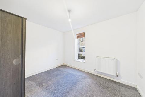 3 bedroom house to rent, Owens Quay, Bingley