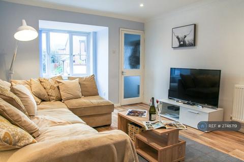 undefined, Vallis Close, Poole, BH15