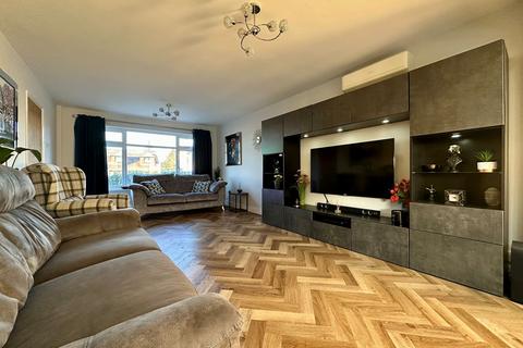 4 bedroom detached house for sale, Grange Road, Billericay CM11