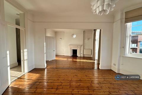 3 bedroom flat to rent, Glyn Mansions, London, W14