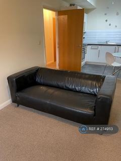 1 bedroom flat to rent, Commercial Street, Morley, Leeds, LS27