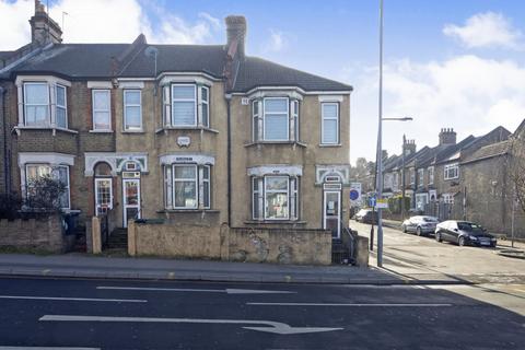 undefined, Forest Road, London, E17
