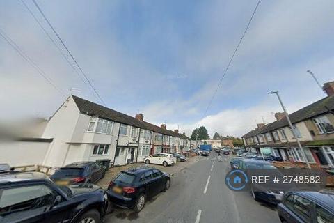 2 bedroom flat to rent, Harefield Road, Luton, LU1