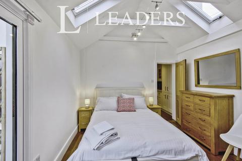 undefined, Queen Street, Warley, Brentwood, CM14