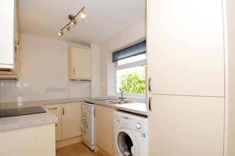 2 bedroom flat to rent, Manor Court, 15 Beech Road, Oxford, OX3