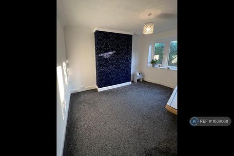 2 bedroom bungalow to rent, Shear Brow, Blackburn, BB1