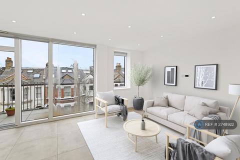 2 bedroom flat to rent, Hafer Road, London, SW11