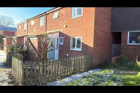 3 bedroom terraced house to rent, Loxley Close, Redditch, B98