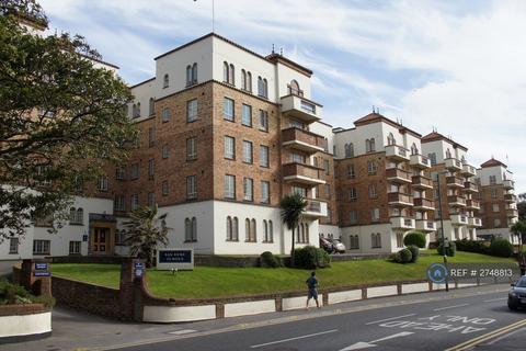 2 bedroom flat to rent, San Remo Towers, Bournemouth, BH5