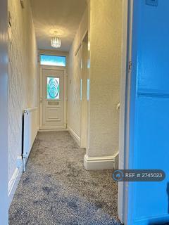 5 bedroom end of terrace house to rent, Archer Road, Redditch, B98