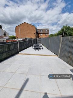 1 bedroom in a house share to rent, Devonshire Road, Gillingham, ME7