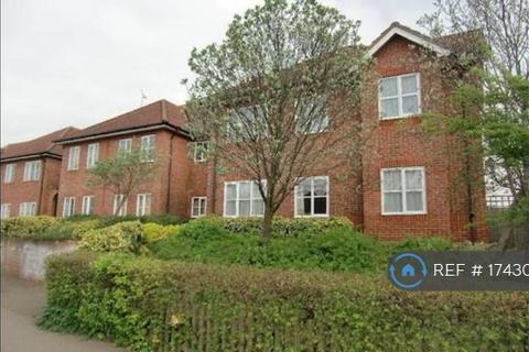 2 bedroom flat to rent, The Brow, Watford, WD25
