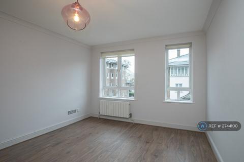 2 bedroom flat to rent, Dee House, Kingston Upon Thames, KT2