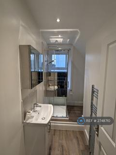 2 bedroom flat to rent, Cedar Road, Sutton, SM2