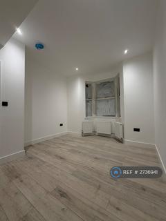 5 bedroom terraced house to rent, Sydenham Road, Croydon, CR0