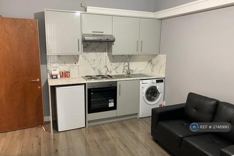 undefined, Claremont, Bradford, BD7
