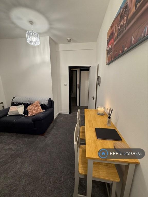 Lounge View 04