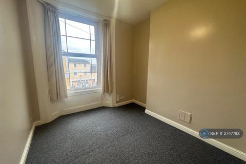2 bedroom flat to rent, Cheltenham Road, Bristol, BS6