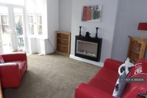 3 bedroom semi-detached house to rent, Arlington Rd, Middlesbrough, TS5