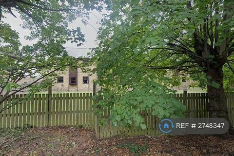2 bedroom flat to rent, Williams Court, Farsley, Pudsey, LS28